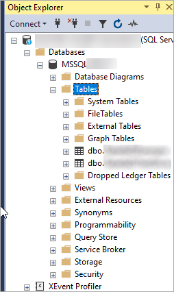 SSMS Object Explorer: Tables espanso con System Tables, FileTables, Graph Tables e tabelle dbo elencate.
