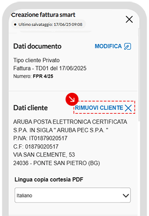 Schermata di creazione fattura con opzione Rimuovi cliente evidenziata