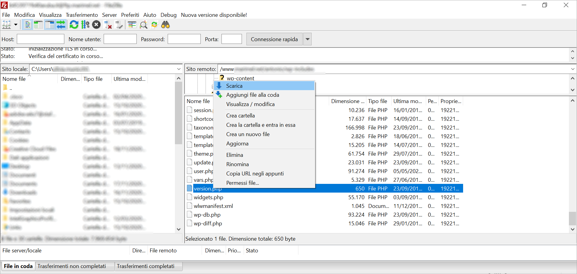 FileZilla: sito remoto con file version.php selezionato; menu contestuale aperto su Scarica.